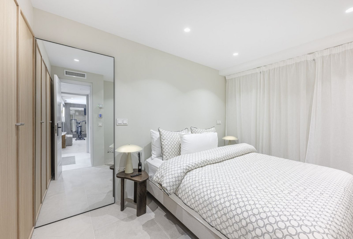 Marbella Golden Mile Marbella townhouse 5 Bedrooms