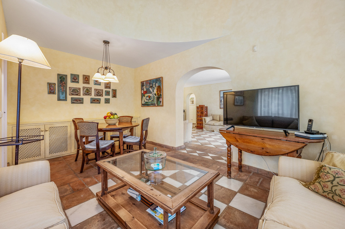 San Pedro Alcantara villa 5 Bedrooms
