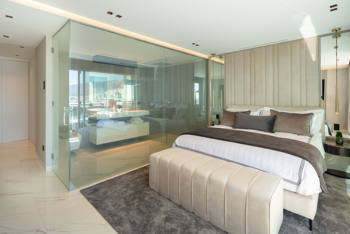 Puerto Banus Marbella apartment 3 Bedrooms