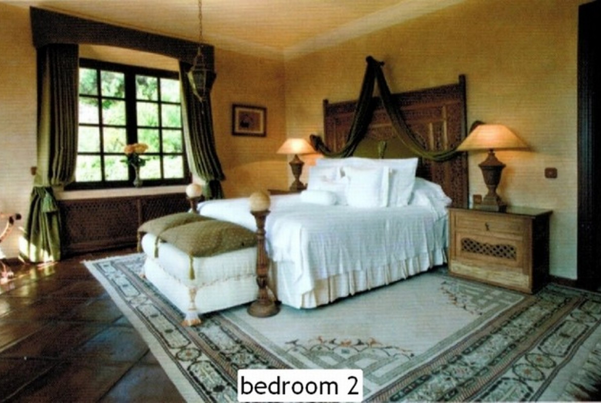 Marbella villa 8 Bedrooms