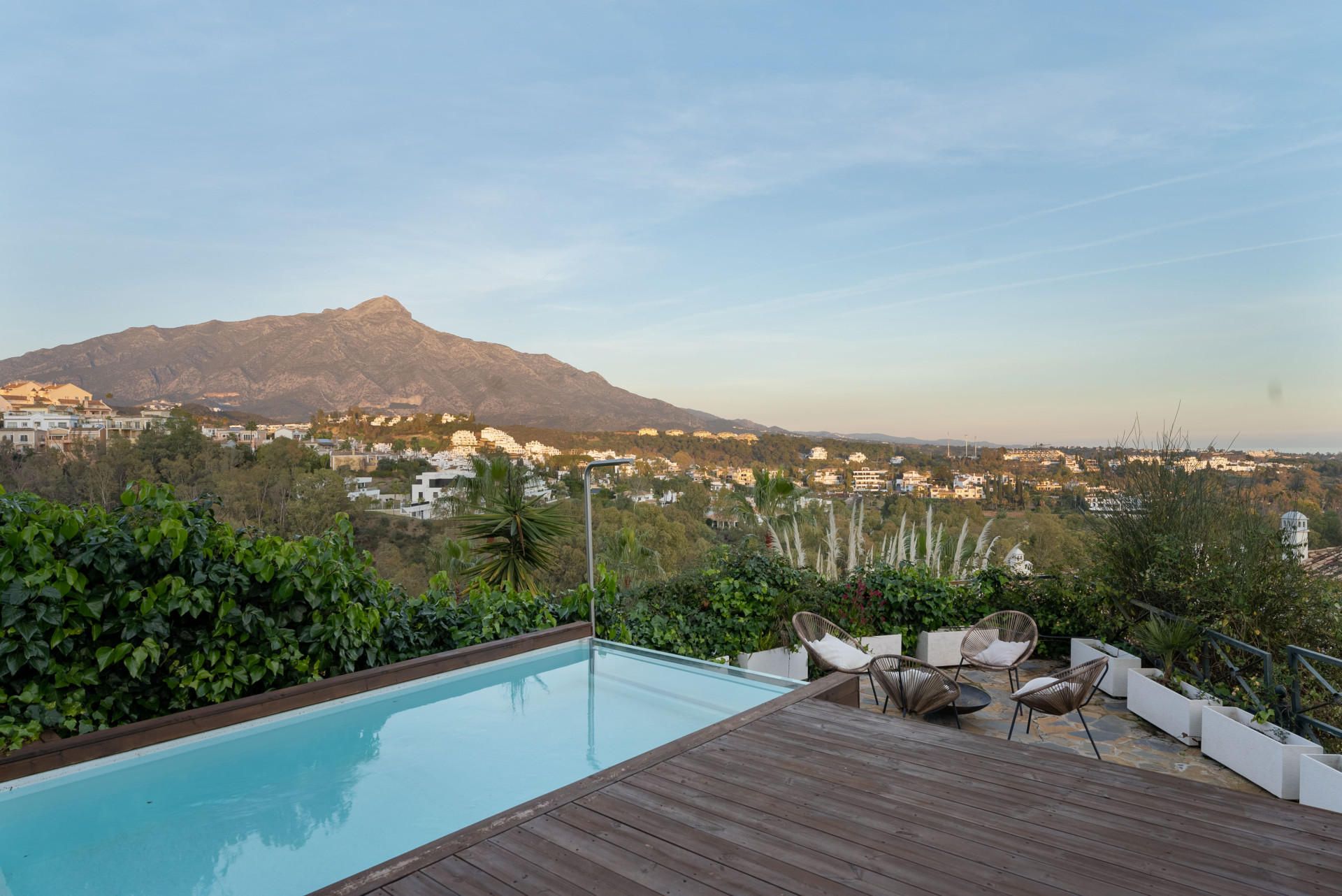 Nueva Andalucia Marbella apartment 3 Bedrooms