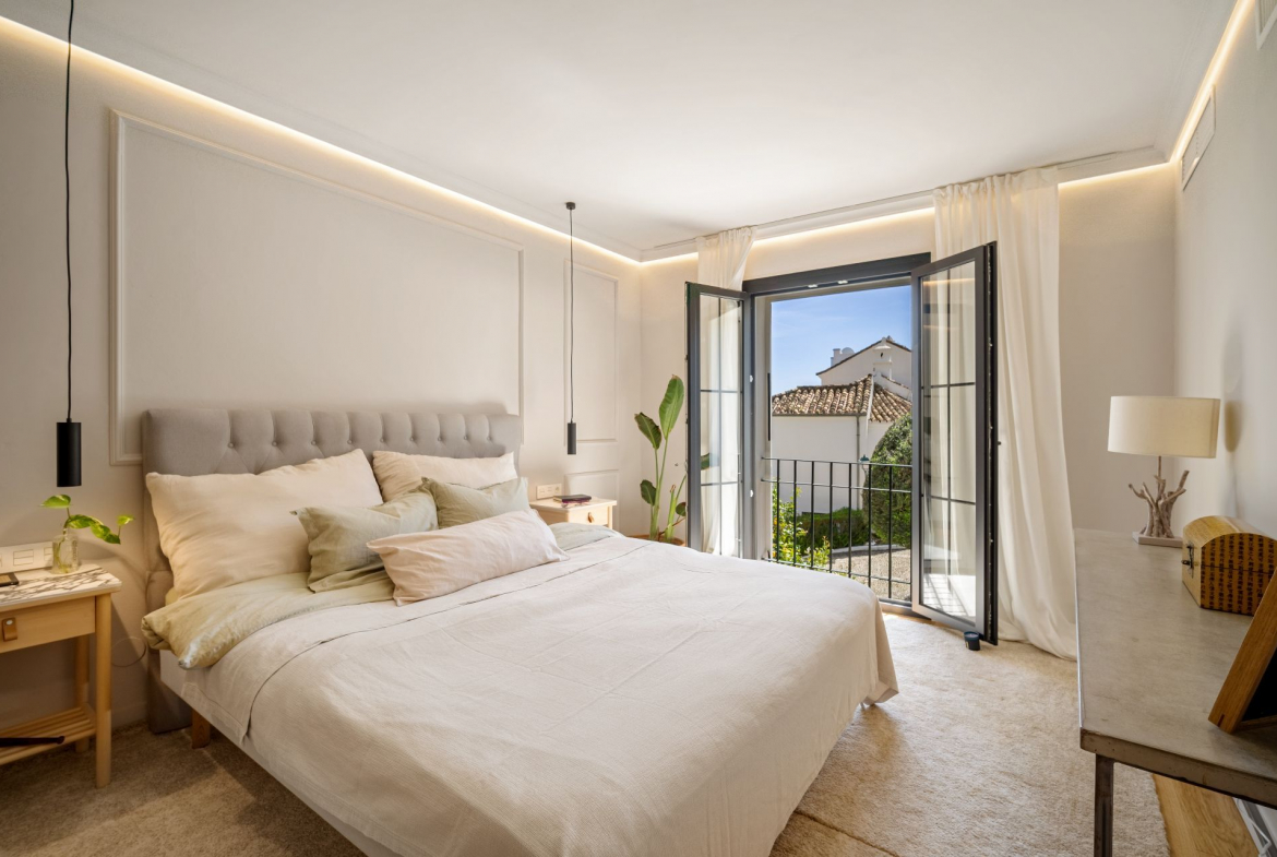 Marbella Golden Mile Marbella townhouse 4 Bedrooms