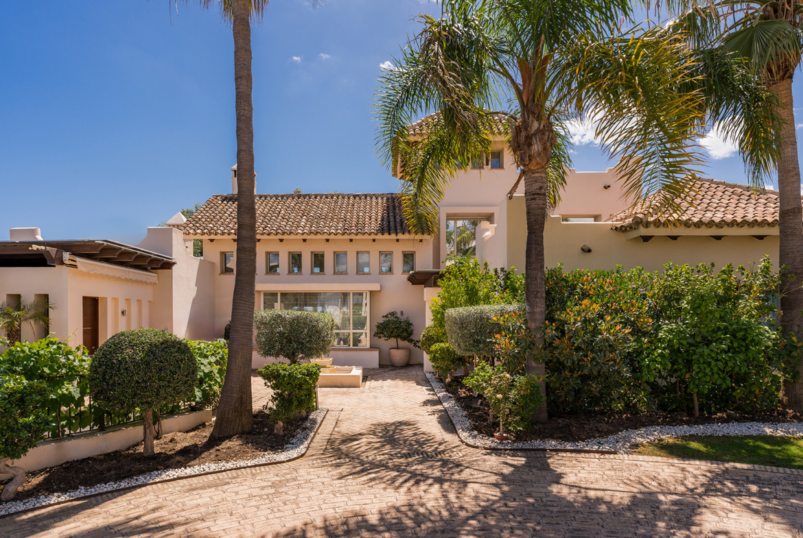 Los Flamingos Benahavis villa 5 Bedrooms