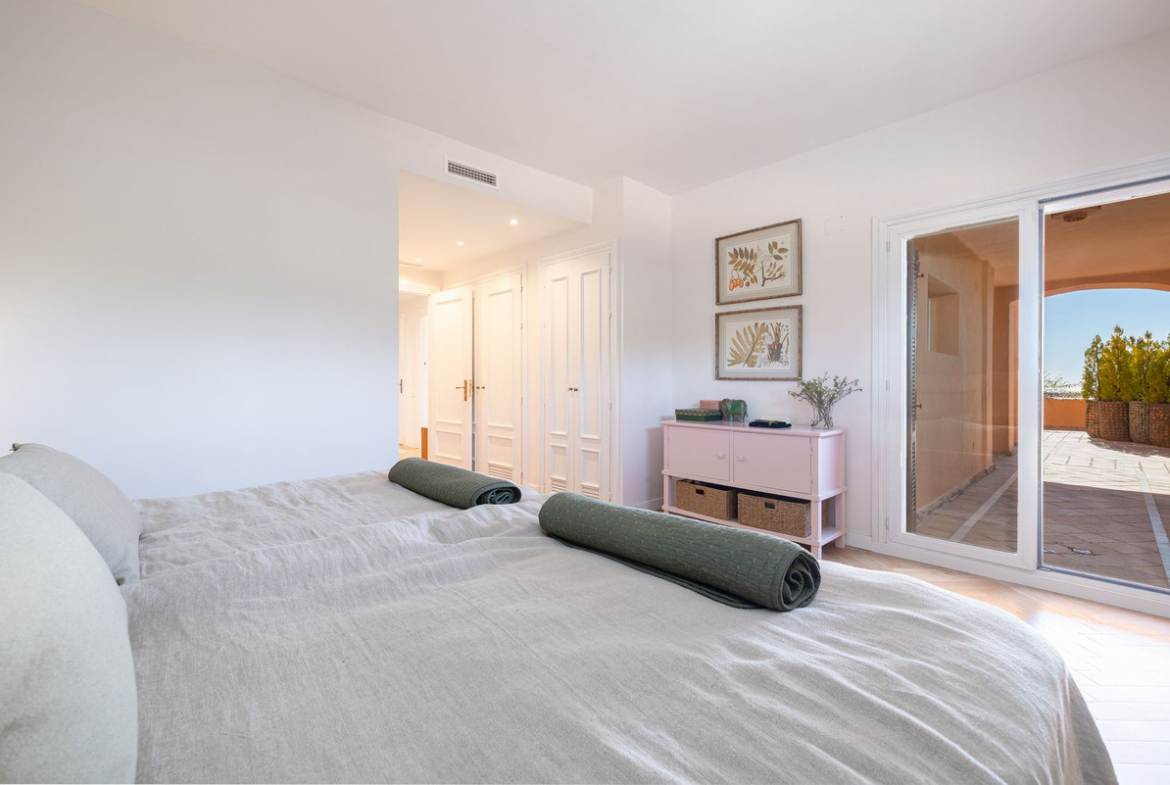 Nueva Andalucia Marbella apartment 3 Bedrooms