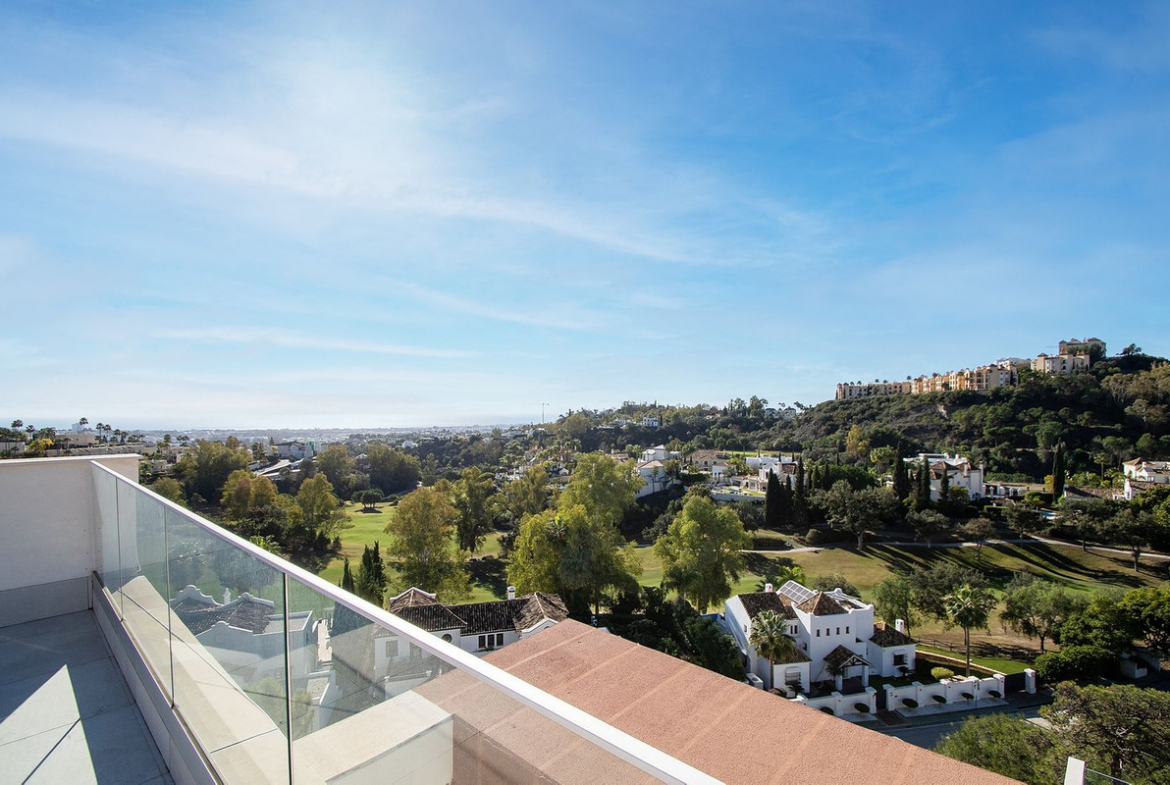 La Quinta Benahavis penthouse 3 Bedrooms