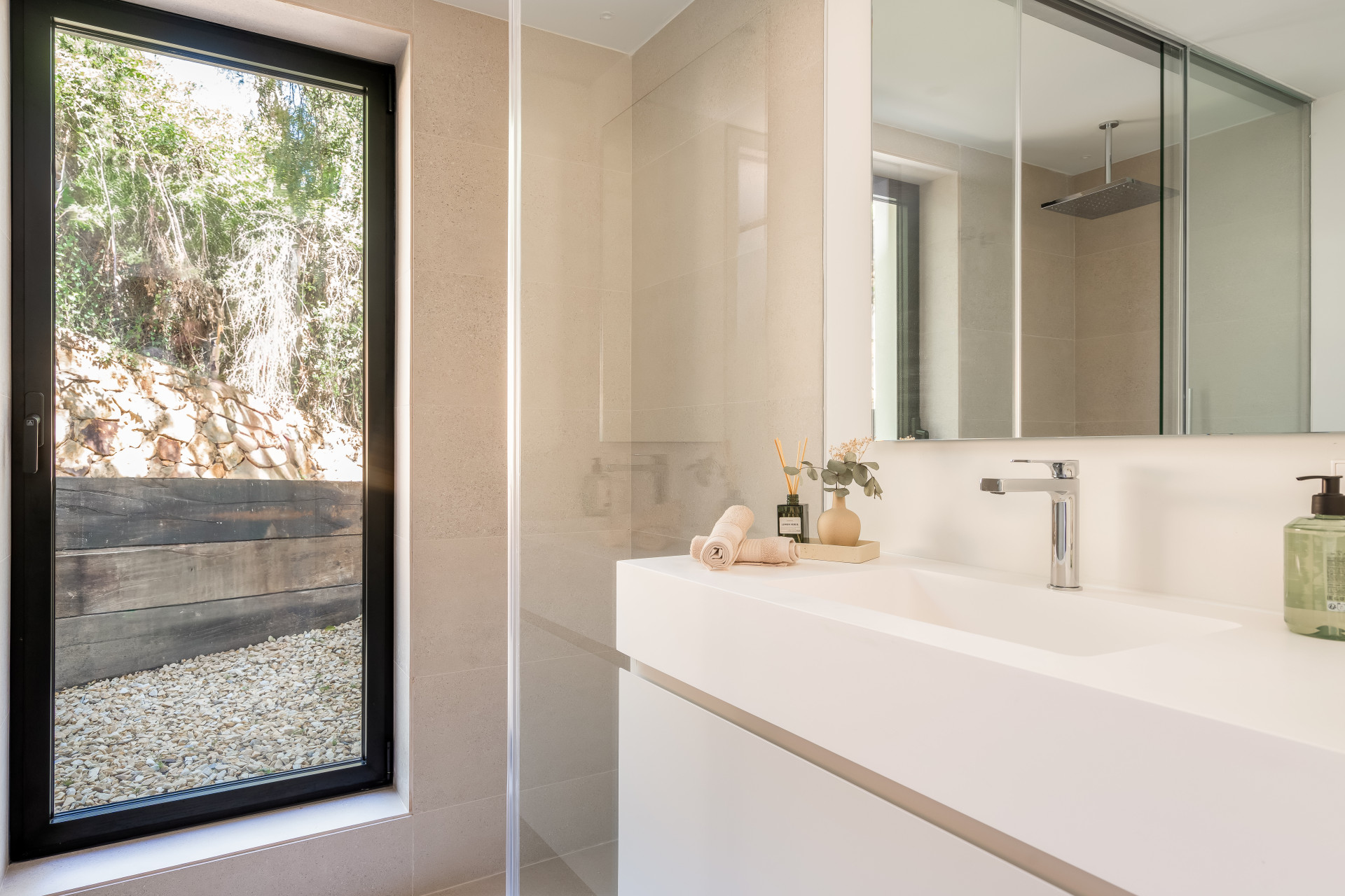 Nueva Andalucia Marbella villa 5 Bedrooms