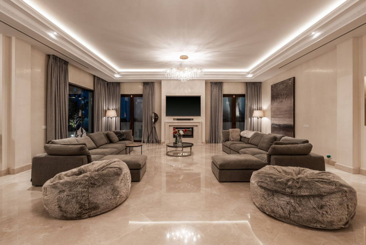 Marbella Golden Mile Marbella villa 8 Bedrooms