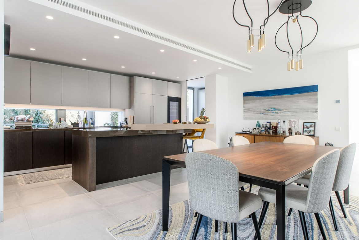 Benahavis villa 5 Bedrooms