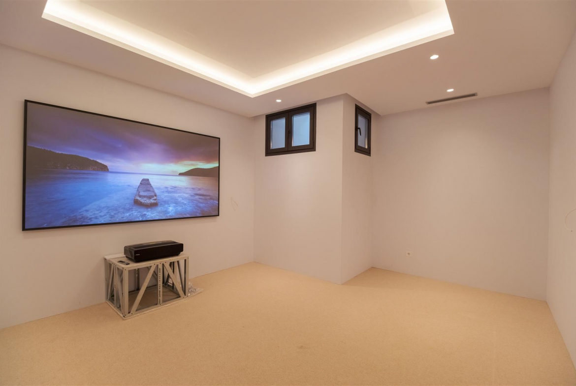 Puerto Banus Marbella villa 4 Bedrooms
