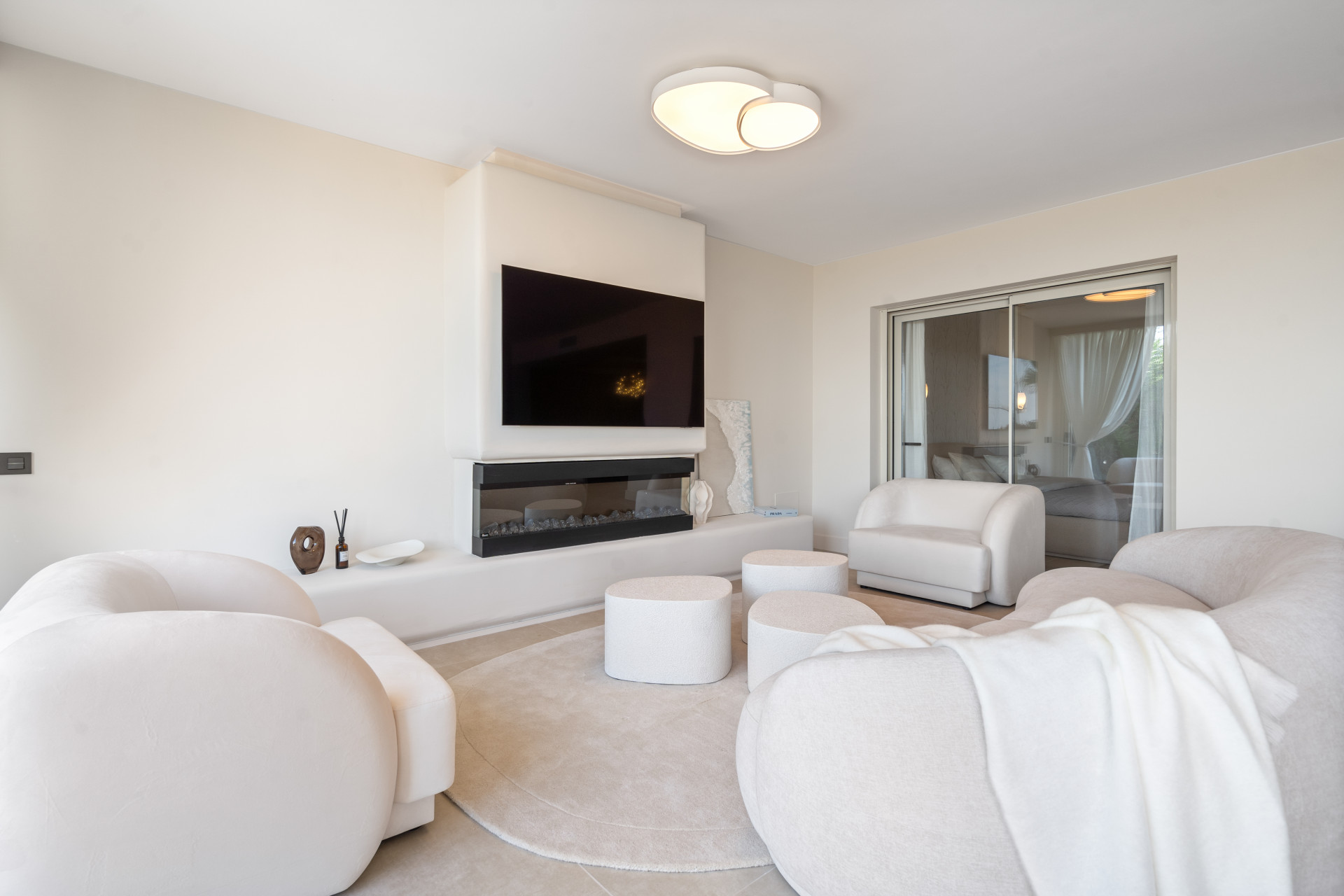 luxo-estate-21 Nueva Andalucia Marbella apartment 3 Bedrooms