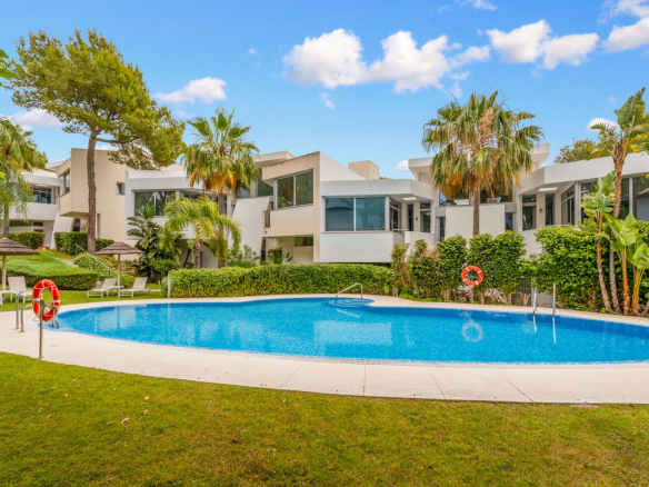 Sierra Blanca Marbella townhouse 4 Bedrooms