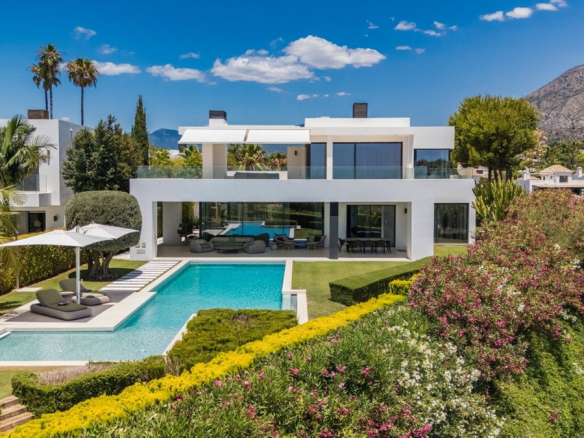 Marbella Golden Mile Marbella villa 5 Bedrooms