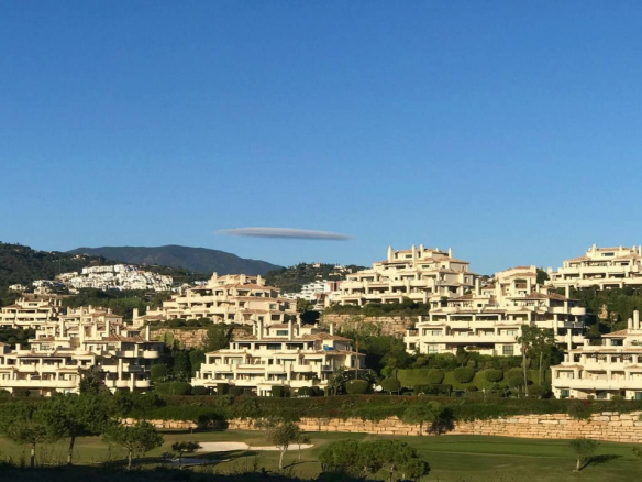 Benahavis penthouse 4 Bedrooms