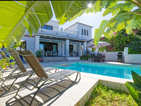 El Rosario Marbella villa 5 Bedrooms