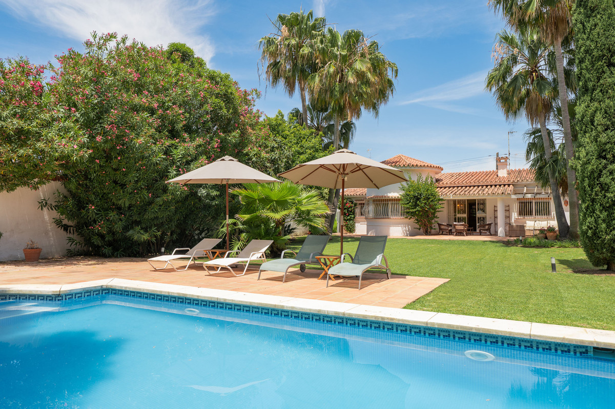 San Pedro Alcantara villa 5 Bedrooms