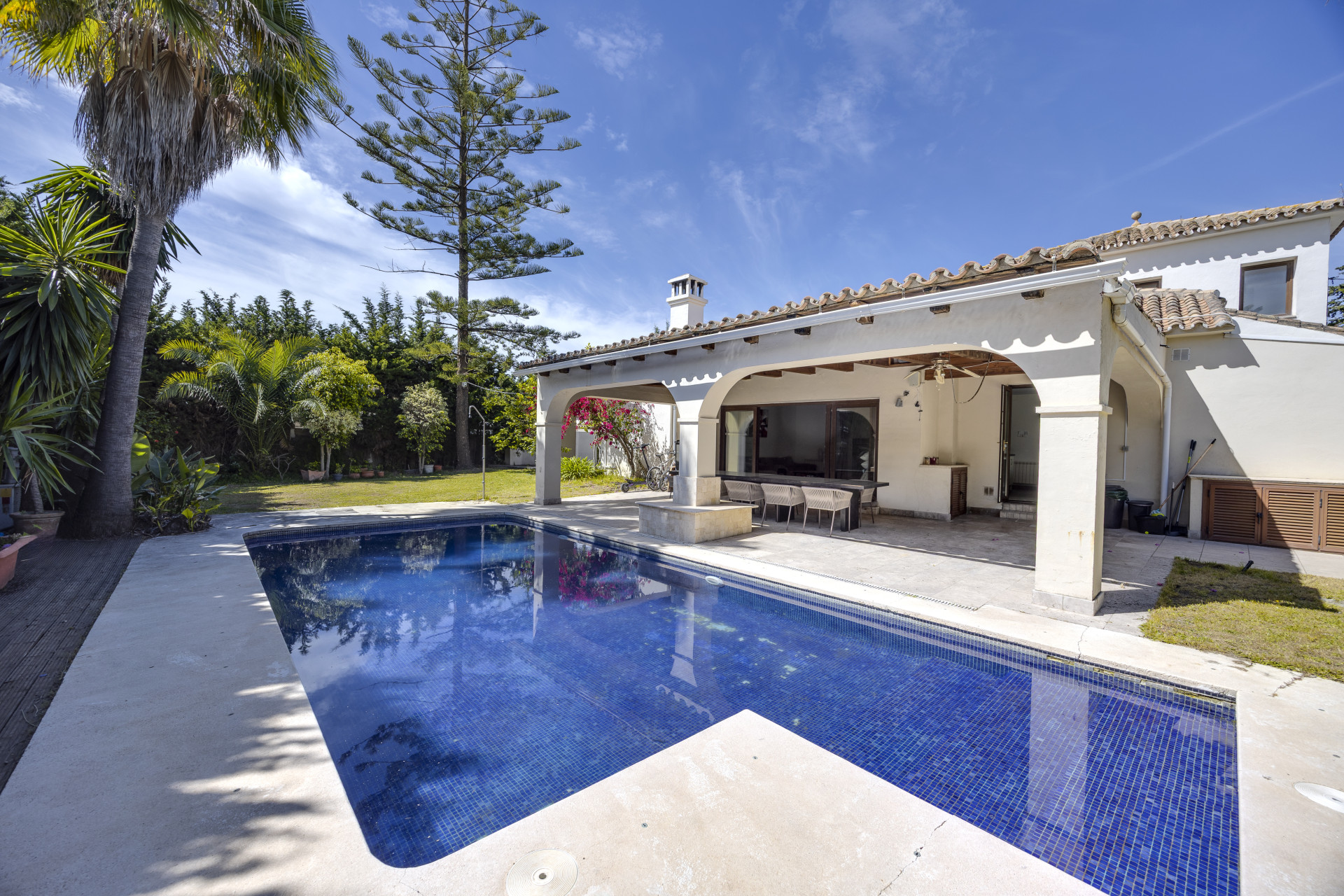 Estepona villa 4 Bedrooms