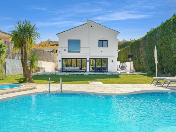 Guadalmina Alta San Pedro Alcantara villa 4 Bedrooms
