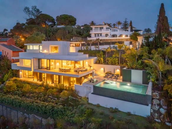 El Rosario Marbella villa 4 Bedrooms