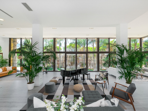 Nueva Andalucia Marbella villa 10 Bedrooms