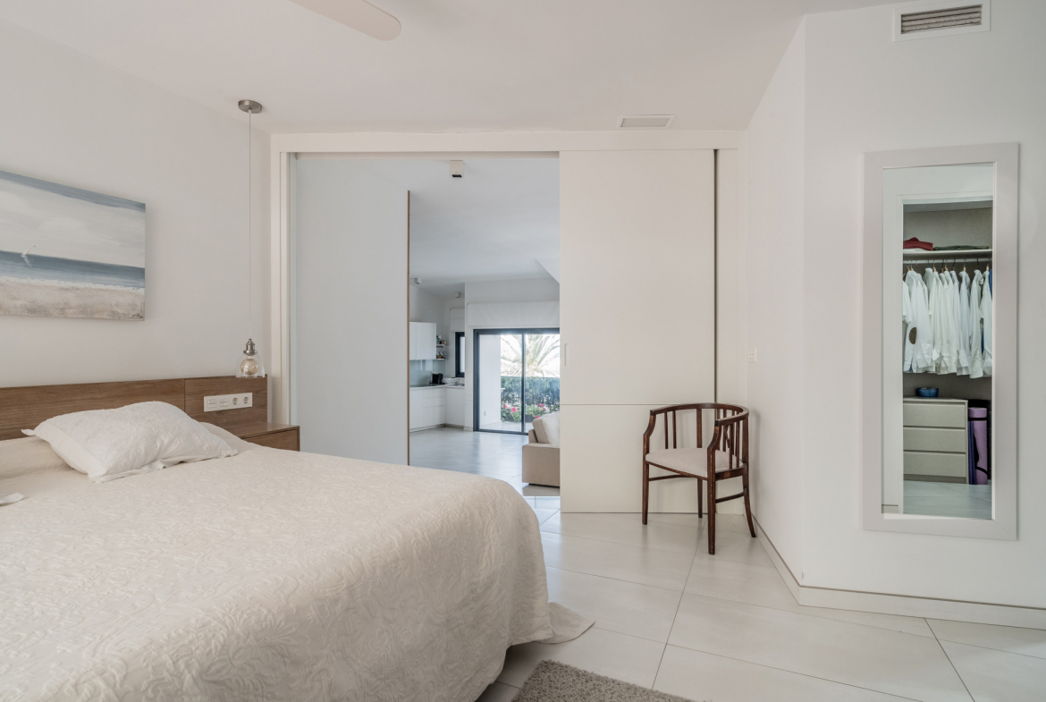Cabopino Marbella penthouse 2 Bedrooms