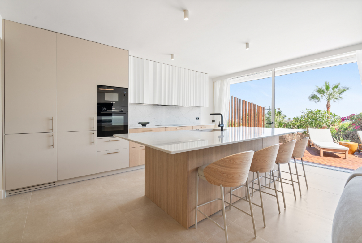 Nueva Andalucia Marbella apartment 3 Bedrooms