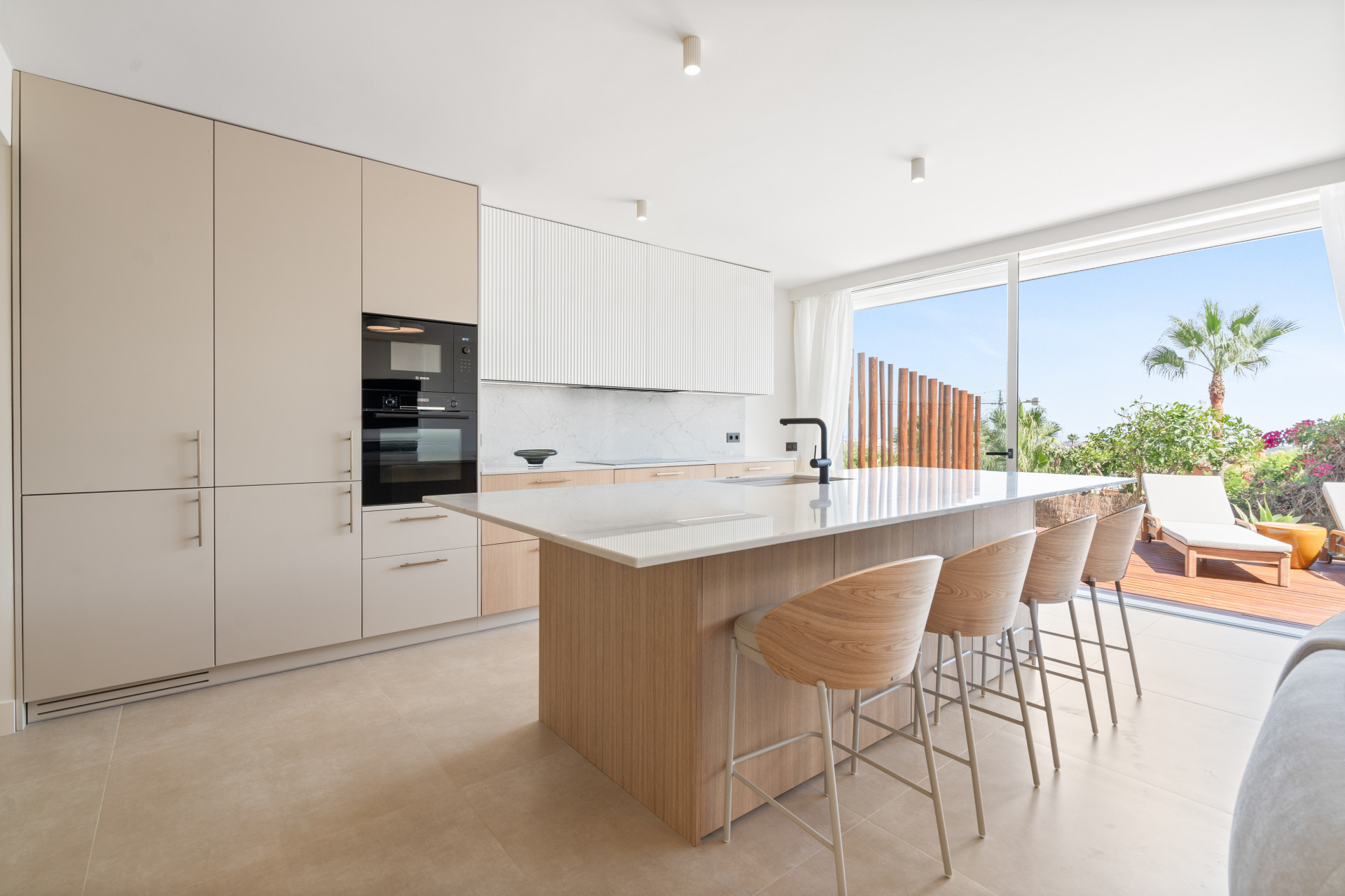 luxo-estate-3 Nueva Andalucia Marbella apartment 3 Bedrooms