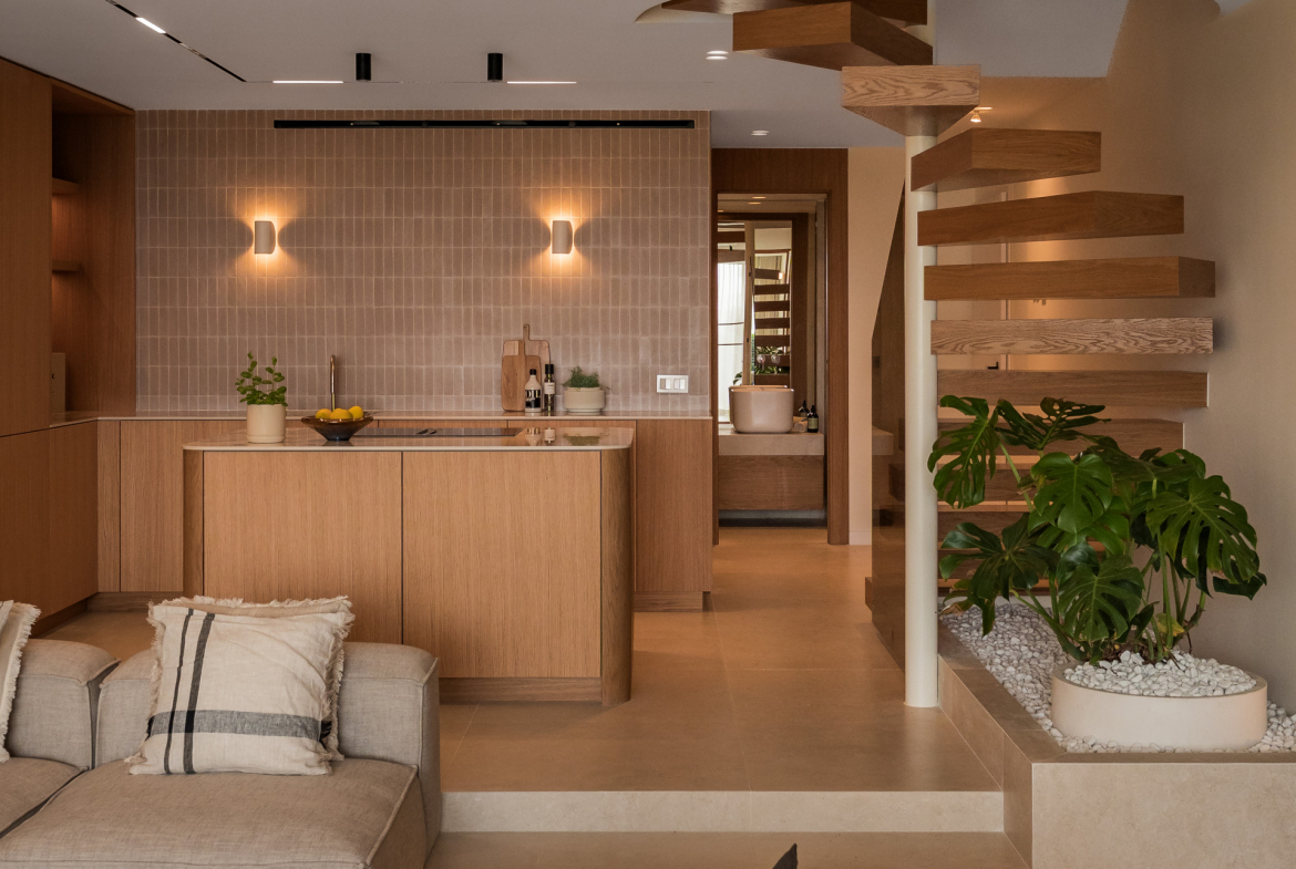 Nueva Andalucia Marbella townhouse 4 Bedrooms