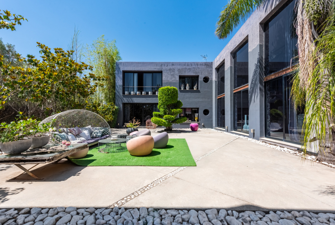 Estepona villa 5 Bedrooms