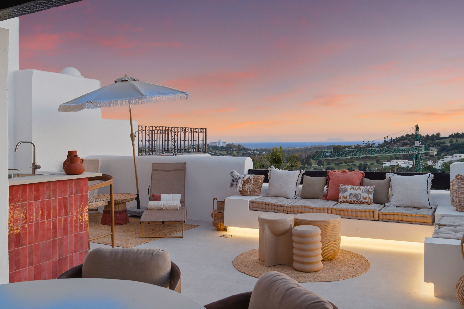 La Alqueria Benahavis penthouse 3 Bedrooms