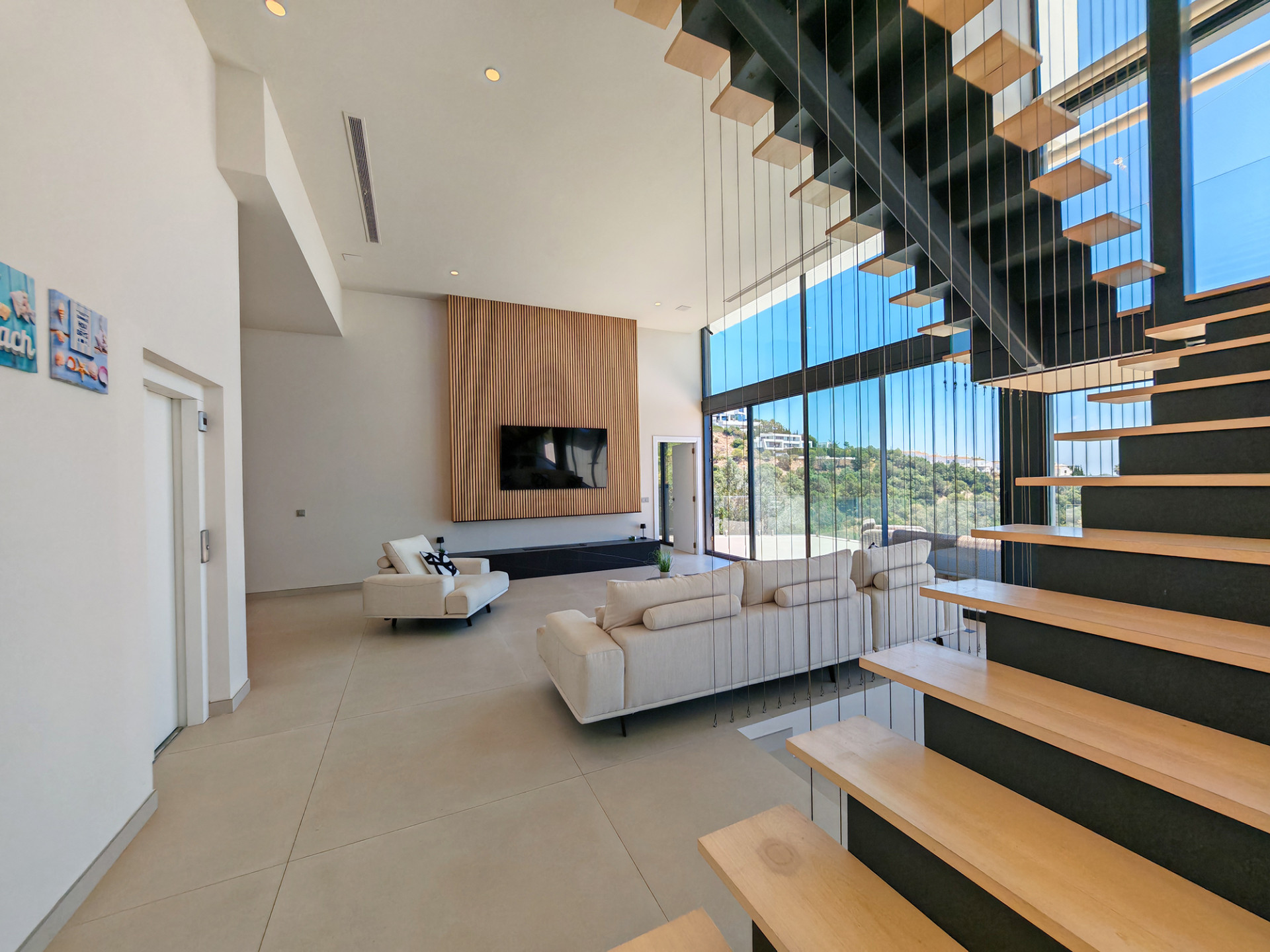 Los Monteros Marbella villa 4 Bedrooms
