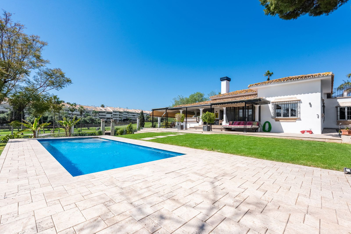 San Pedro Alcantara villa 4 Bedrooms