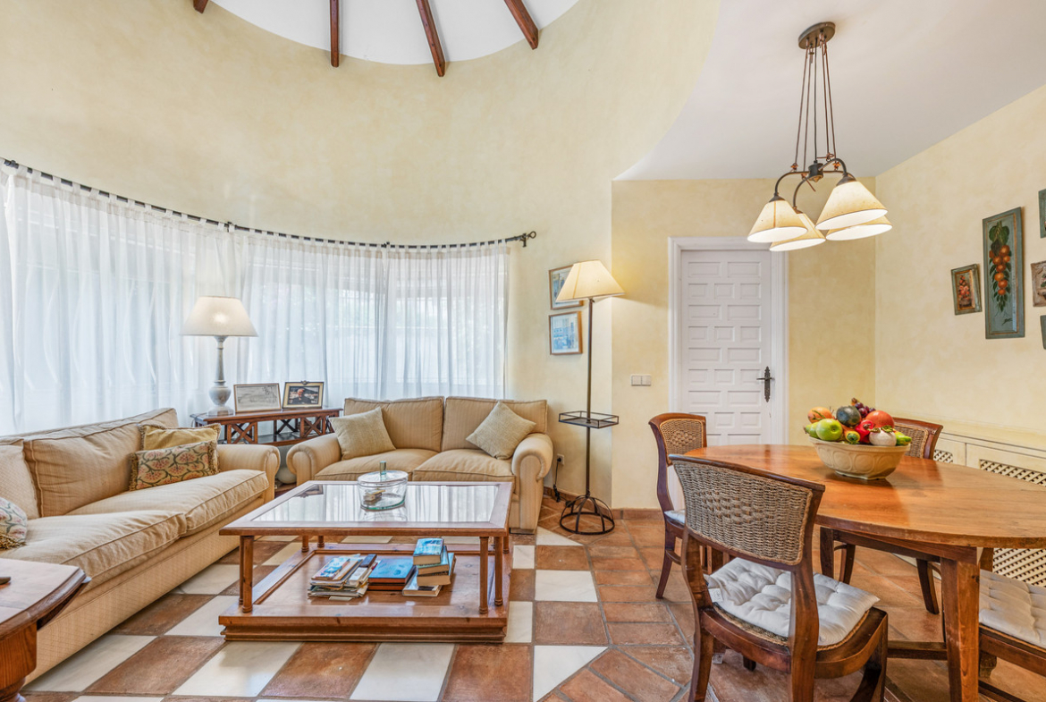 San Pedro Alcantara villa 5 Bedrooms