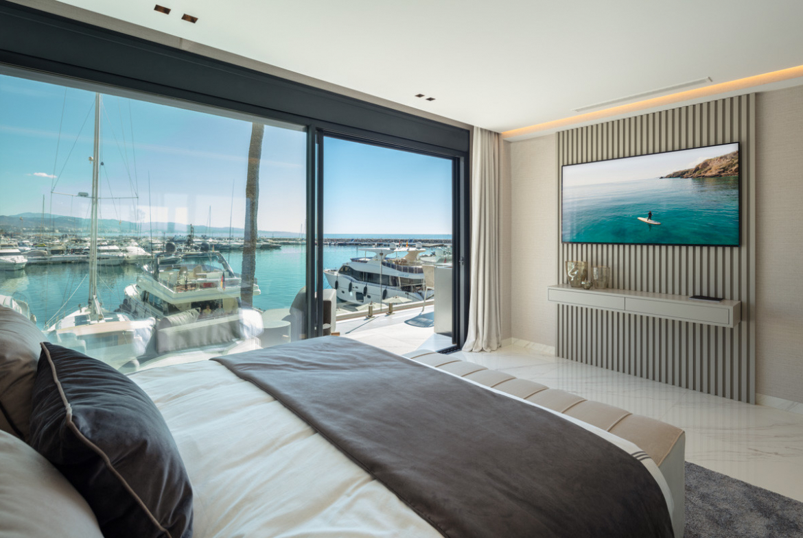 Puerto Banus Marbella apartment 3 Bedrooms