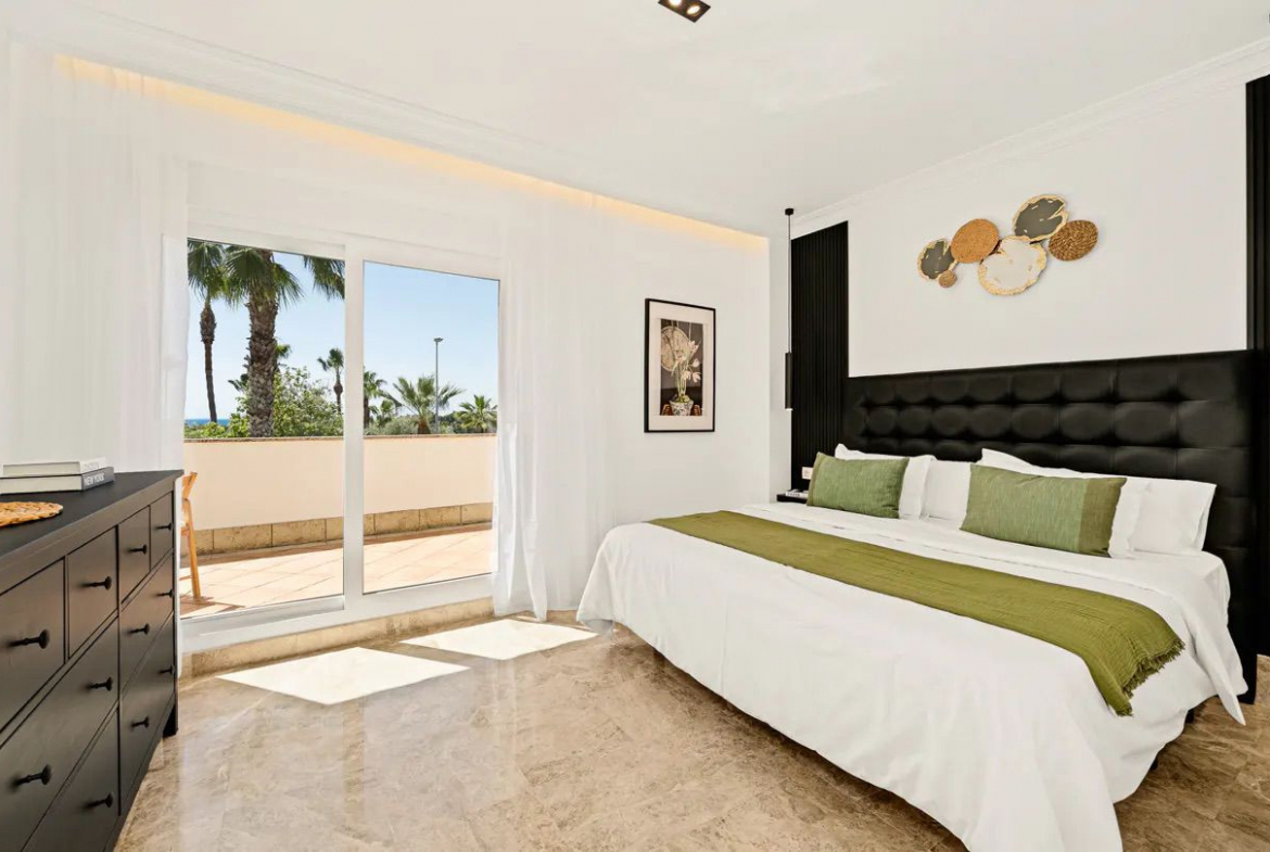 Marbella villa 4 Bedrooms