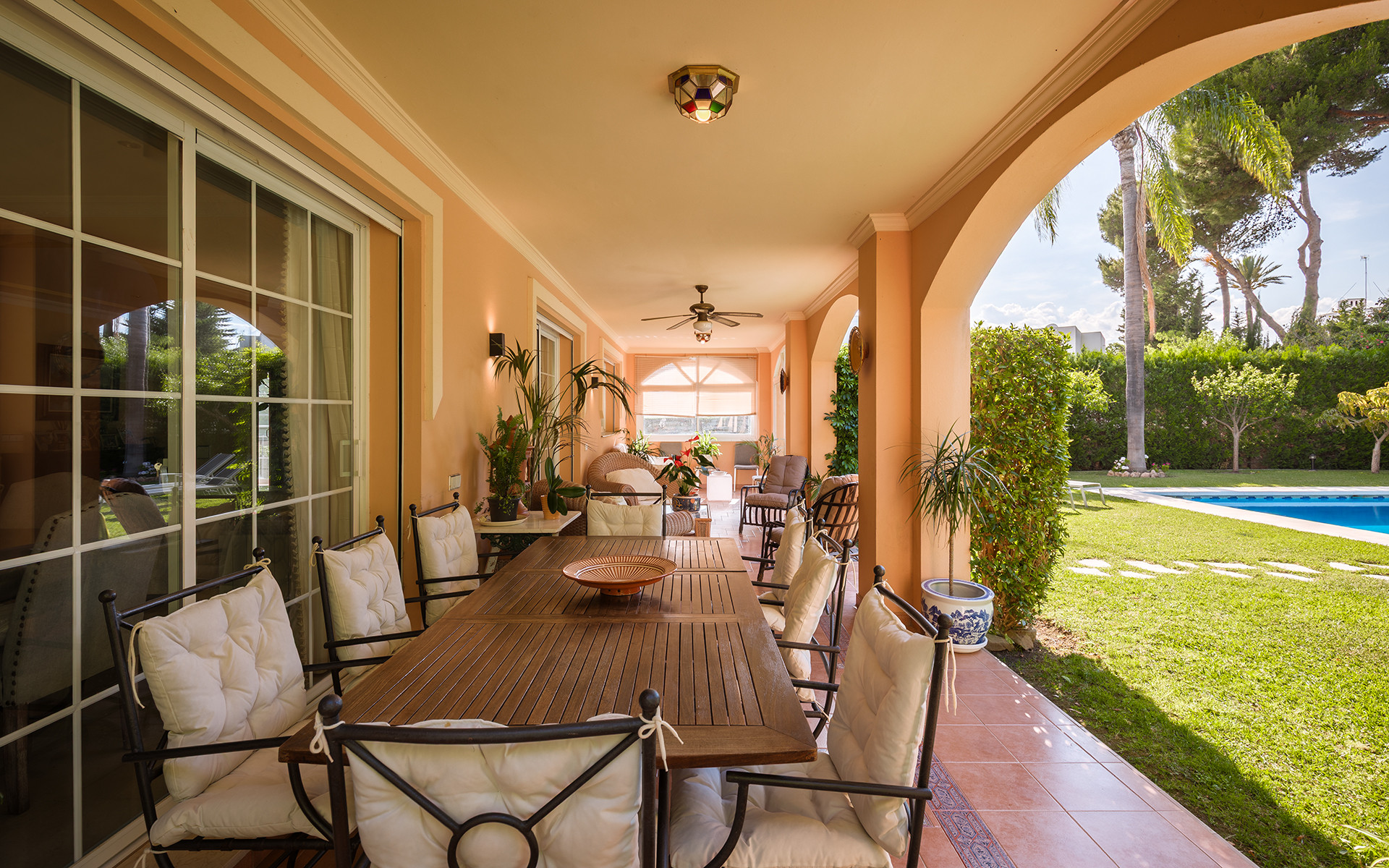 Nueva Andalucia Marbella villa 5 Bedrooms