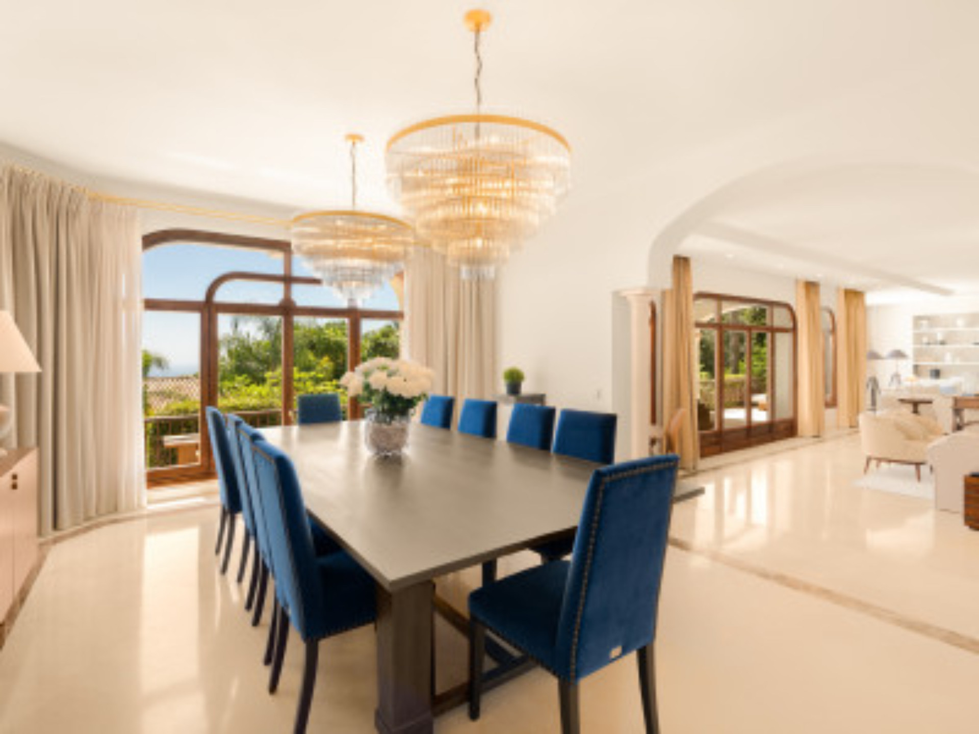 luxo-estate-3 Sierra Blanca Marbella villa 6 Bedrooms