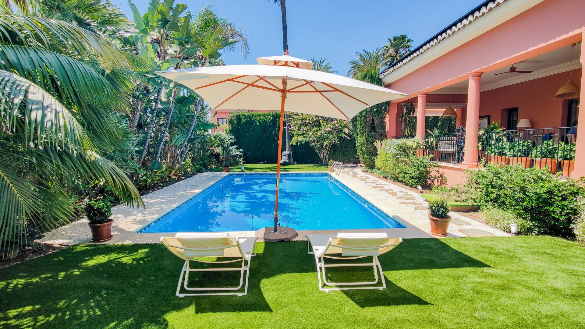 Marbella Golden Mile Marbella villa 5 Bedrooms