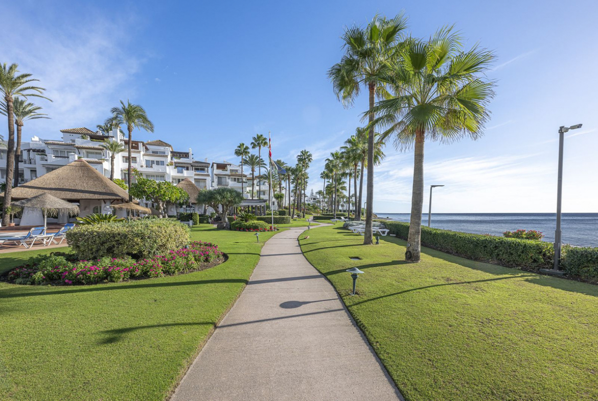 Estepona apartment 3 Bedrooms