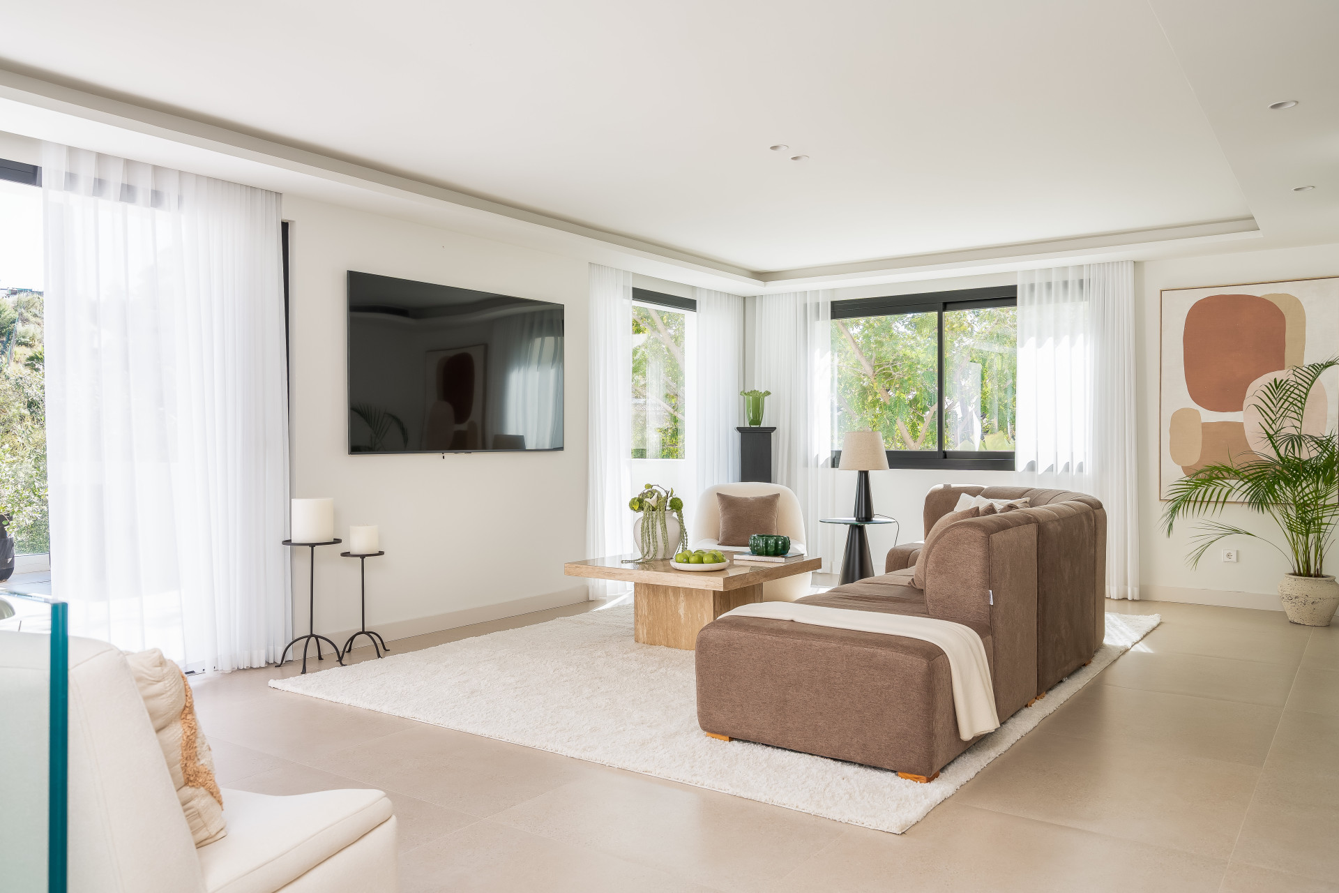 Nueva Andalucia Marbella villa 5 Bedrooms