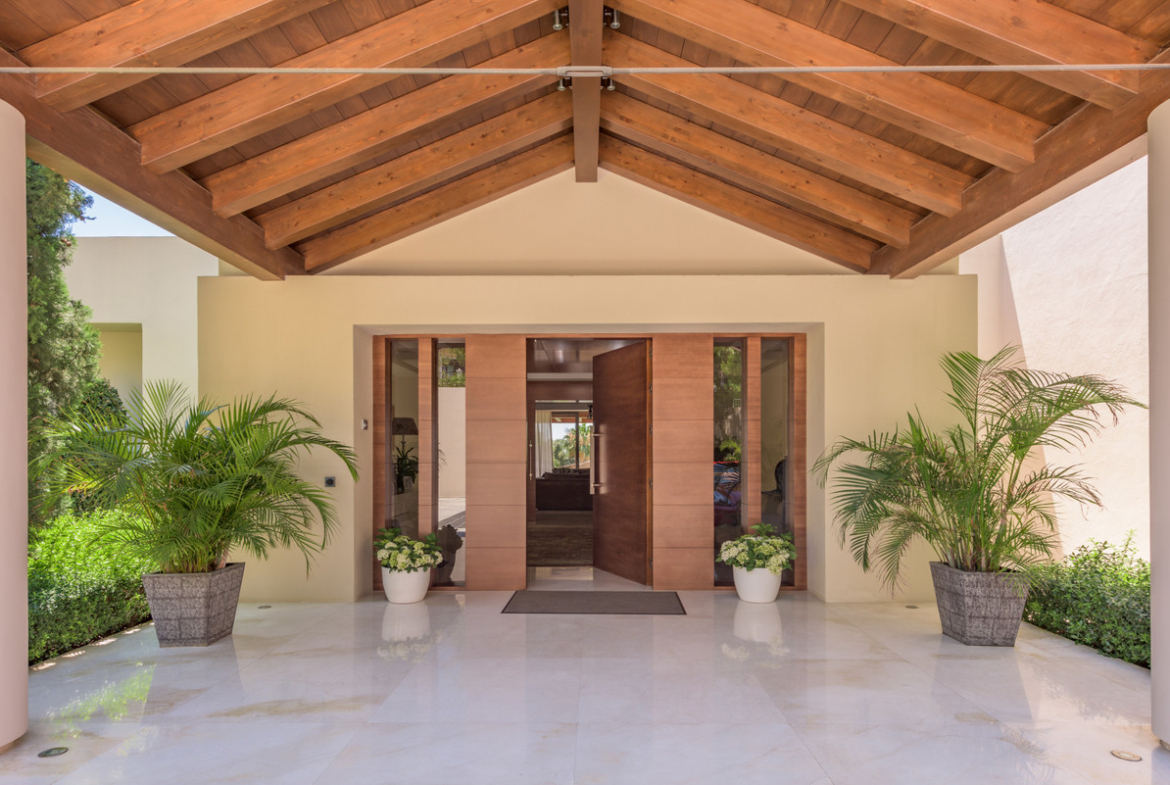 Luxury Mansion for Sale in Sierra Blanca Marbella