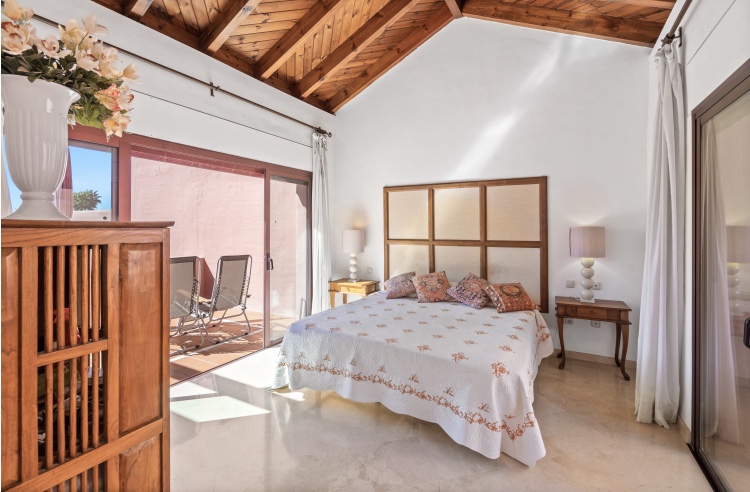 Estepona apartment 3 Bedrooms