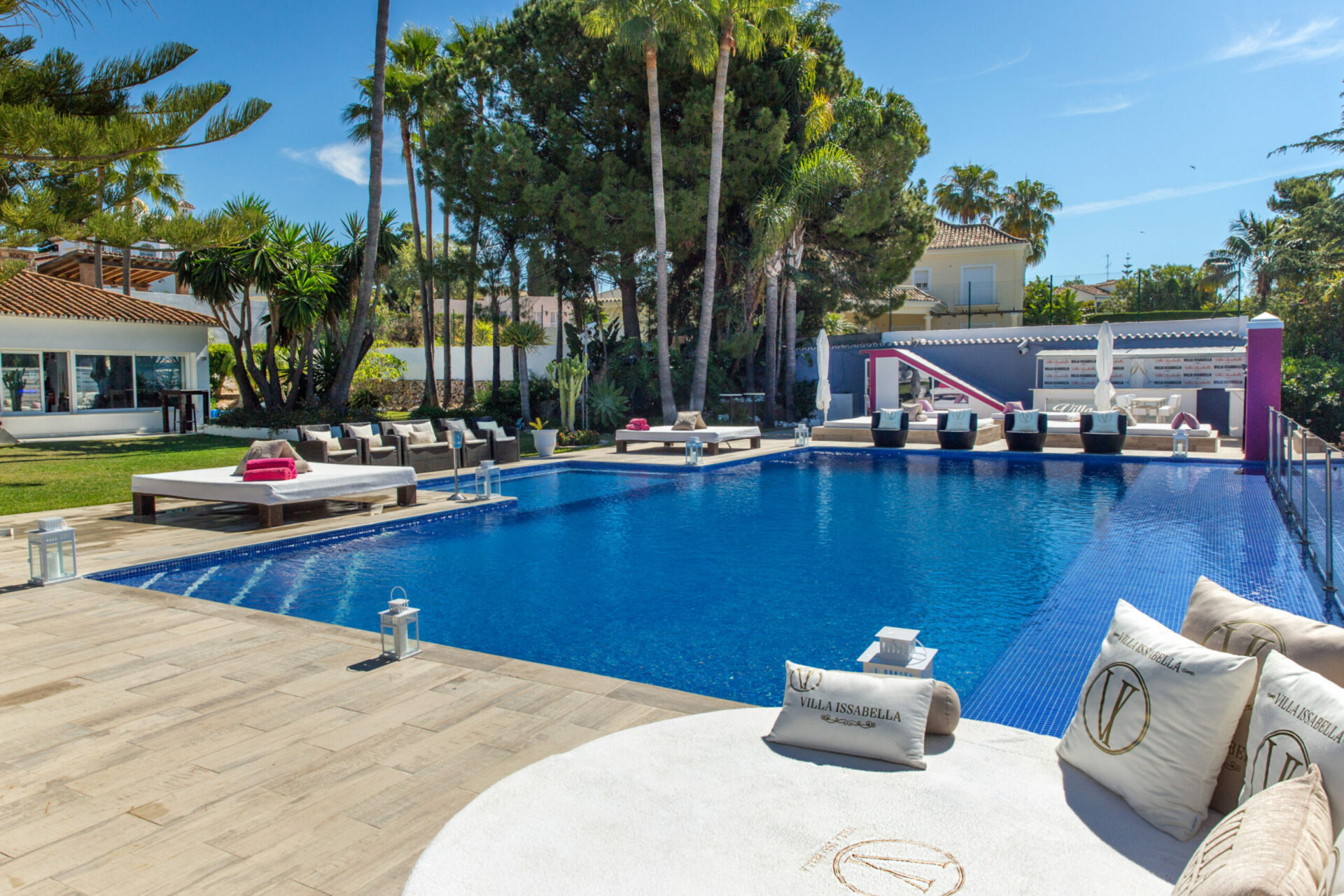 Elviria Marbella villa 8 Bedrooms