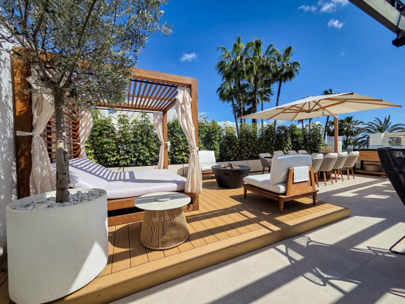Marbella Golden Mile Marbella villa 4 Bedrooms