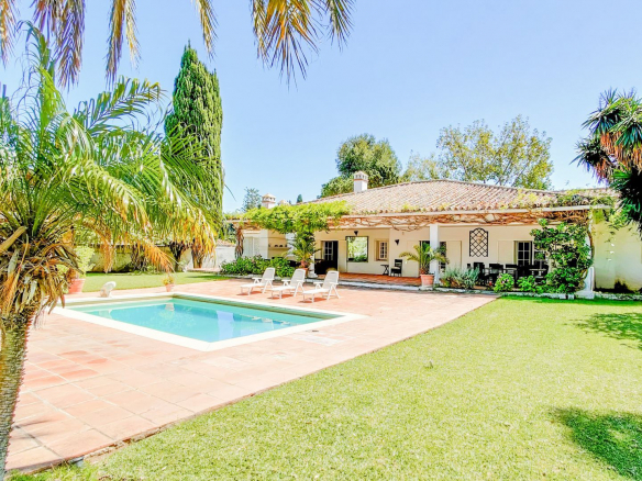 San Pedro Alcantara villa 7 Bedrooms