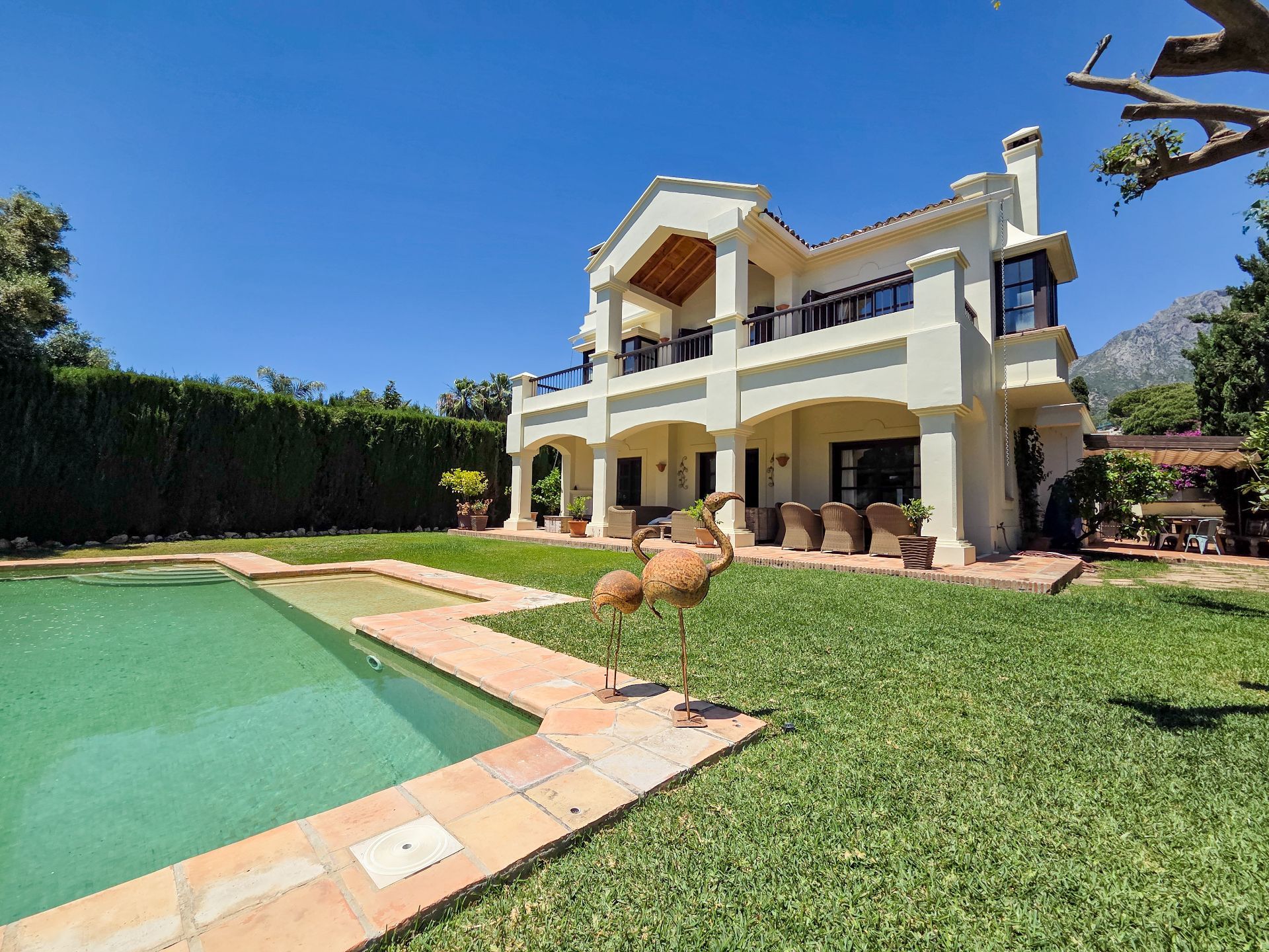 Marbella Golden Mile Marbella villa 5 Bedrooms