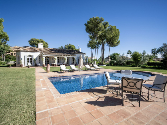 Marbella Golden Mile Marbella villa 7 Bedrooms