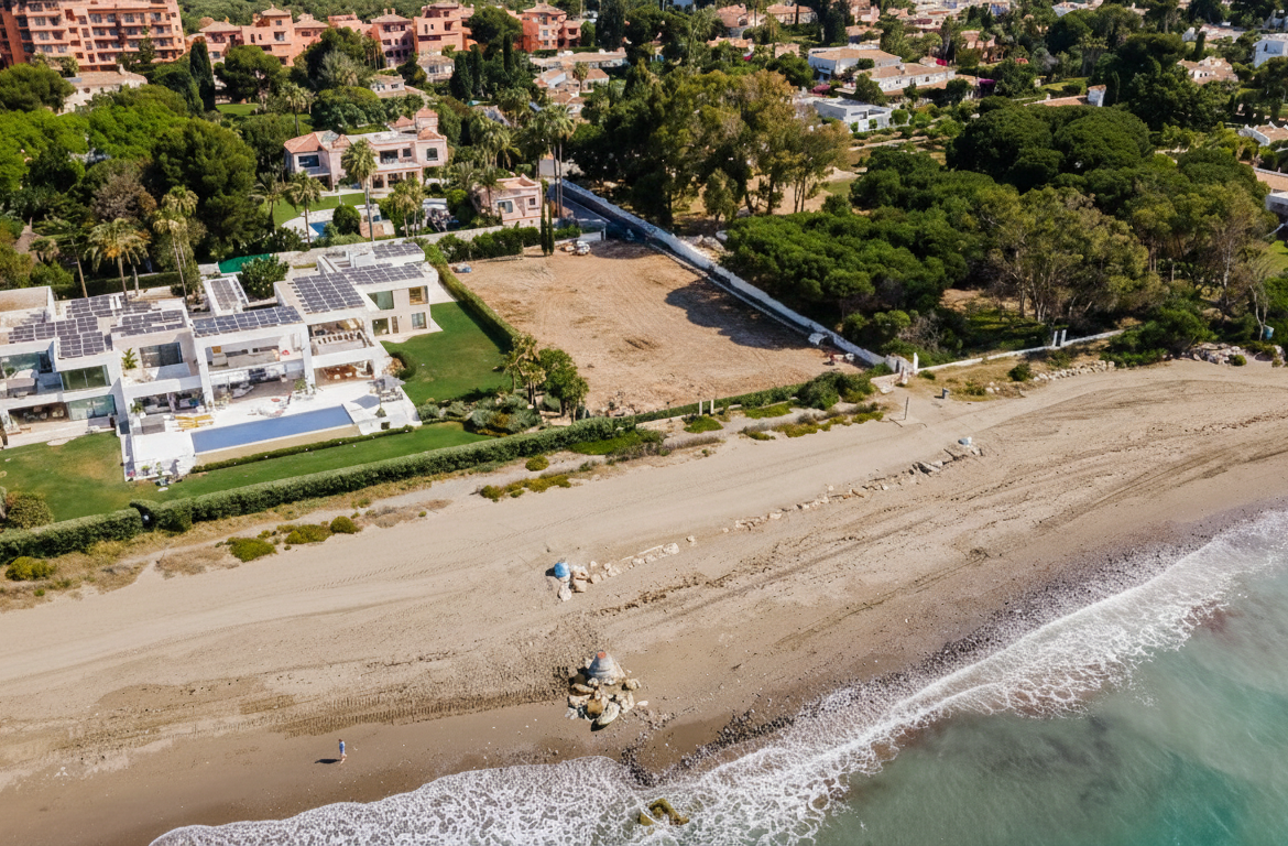Estepona plot  Bedrooms