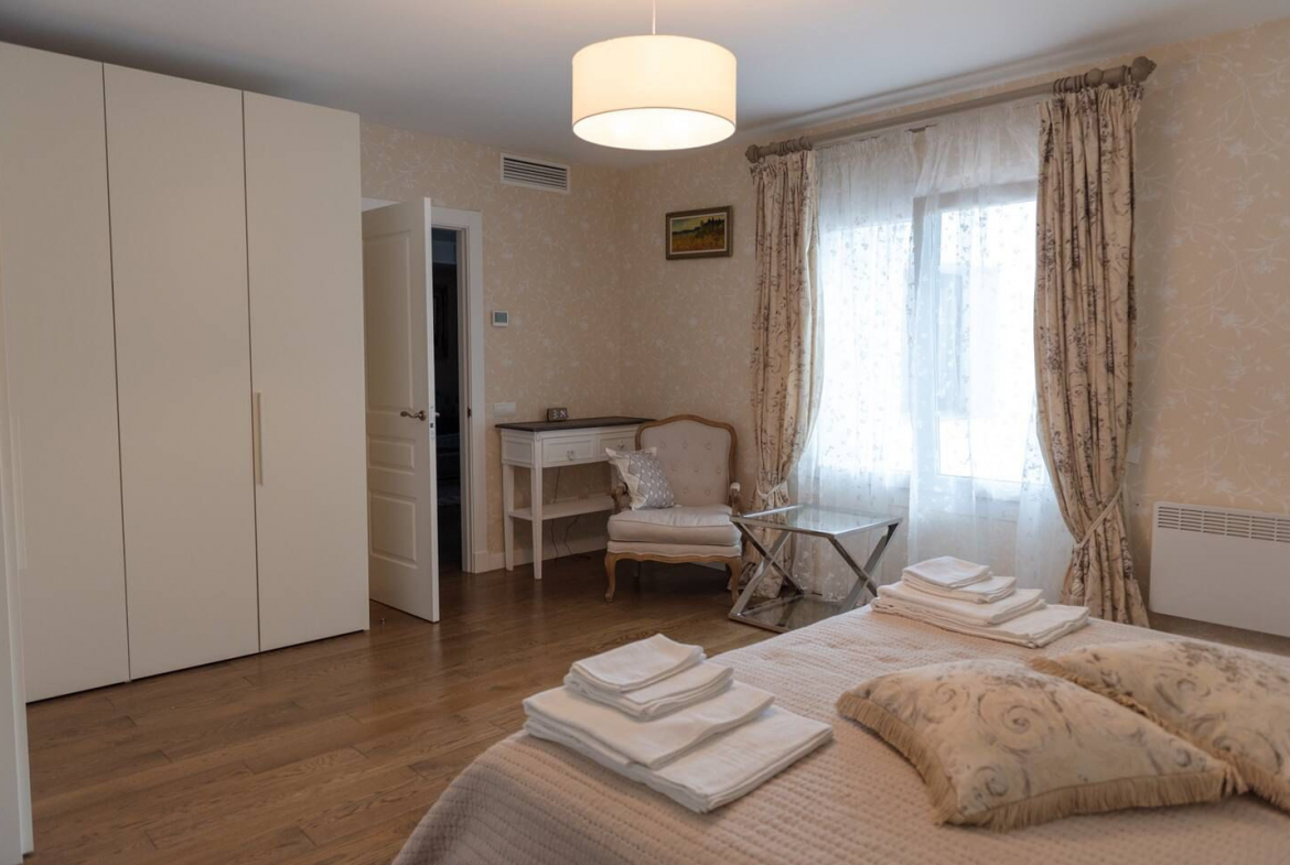 Puerto Banus Marbella apartment 3 Bedrooms