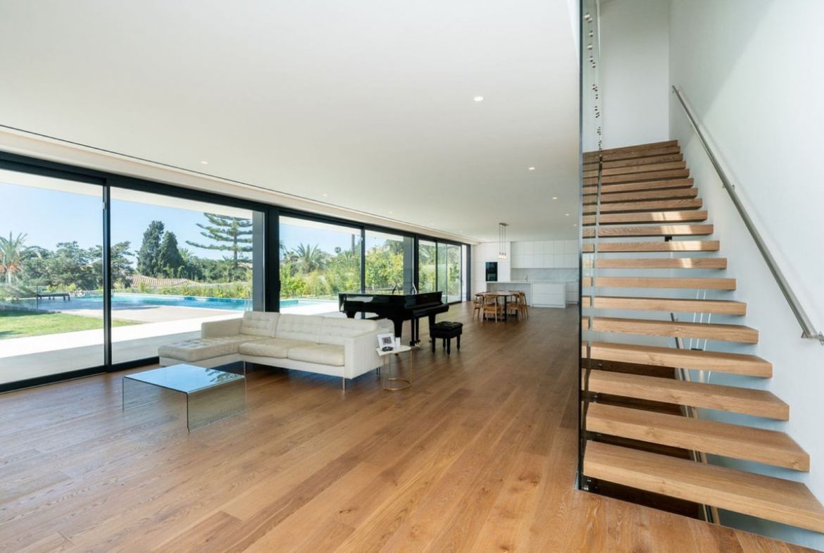 Marbesa Marbella villa 6 Bedrooms