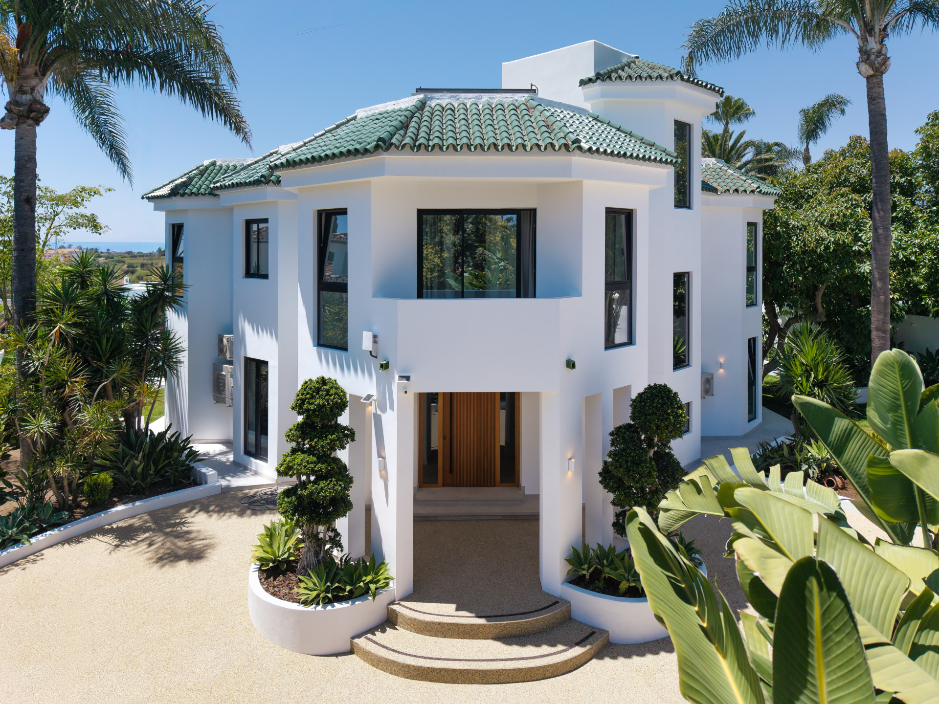 Estepona villa 6 Bedrooms